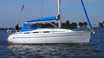 Bavaria 32
