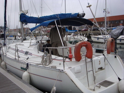 Beneteau Oceanis 321