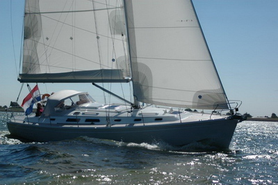 Hanse 411